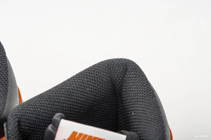 Shattered OG Jordan 1 555088-005 Retro Air Backboard 0319